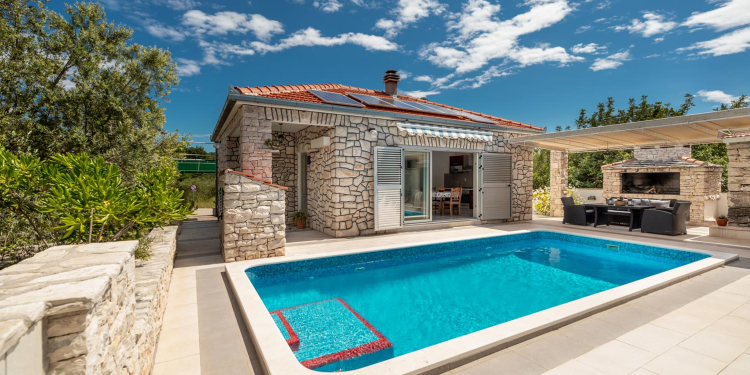 Solar Holday Home Ivona